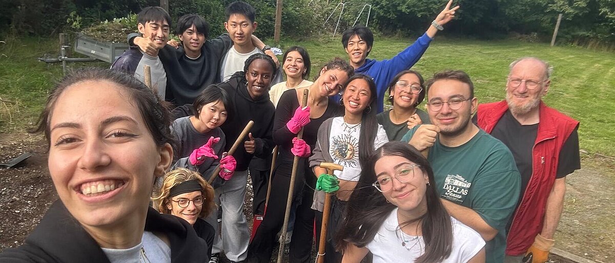 Gruppe beim Workcamp in Sievershausen